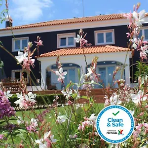 https://happysintra-guesthouse-by-casa-do-preto.hotels-lisbon-portugal.com